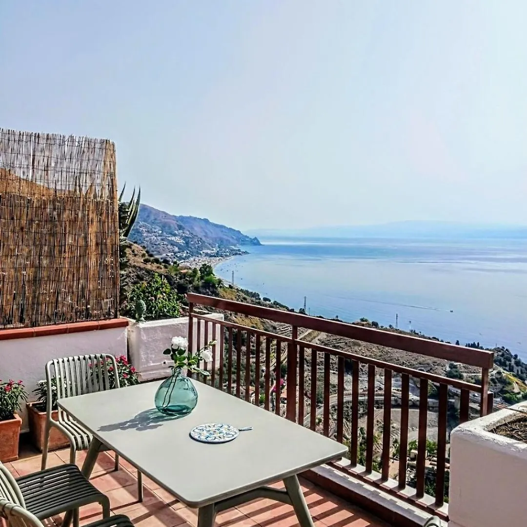Kalma Taormina Apartment